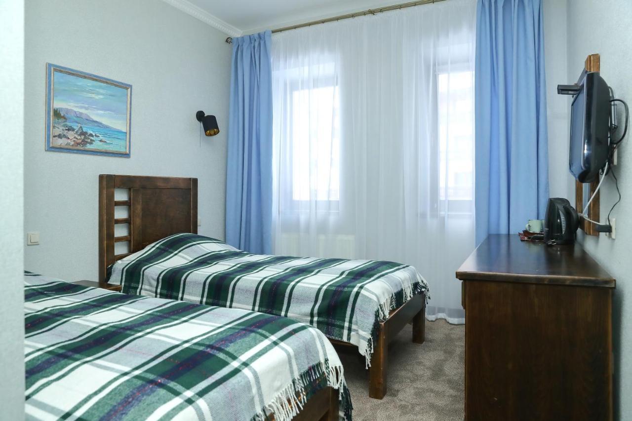 Iris Hotel Bukovel Ngoại thất bức ảnh